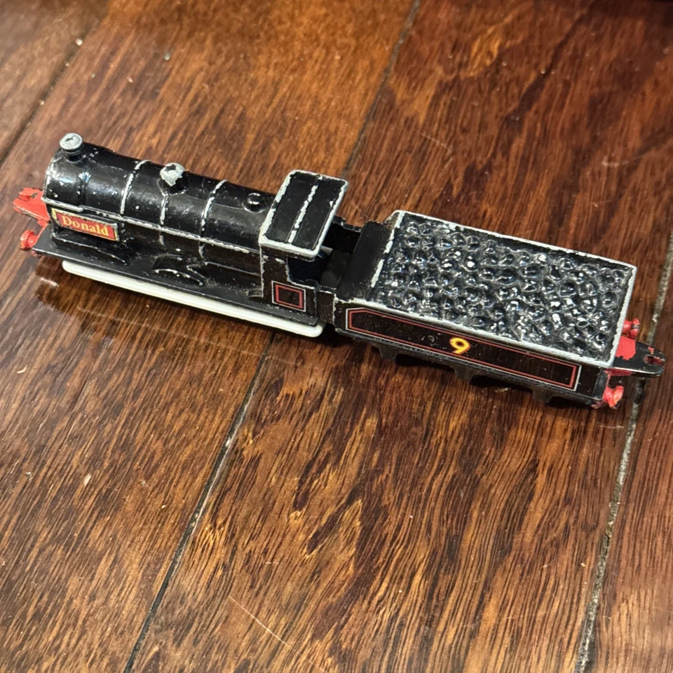 Donald Train ERTL Thomas & Friends Diecast Metal Tank Engine 1992 Rare Vintage - Image 3 of 4