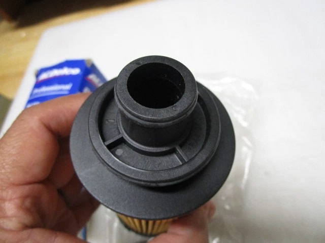 Kit de filtro de aceite de motor ACDelco PF2262G para Chevrolet Colorado GMC Canyon 16-21 Foto 2 de 4