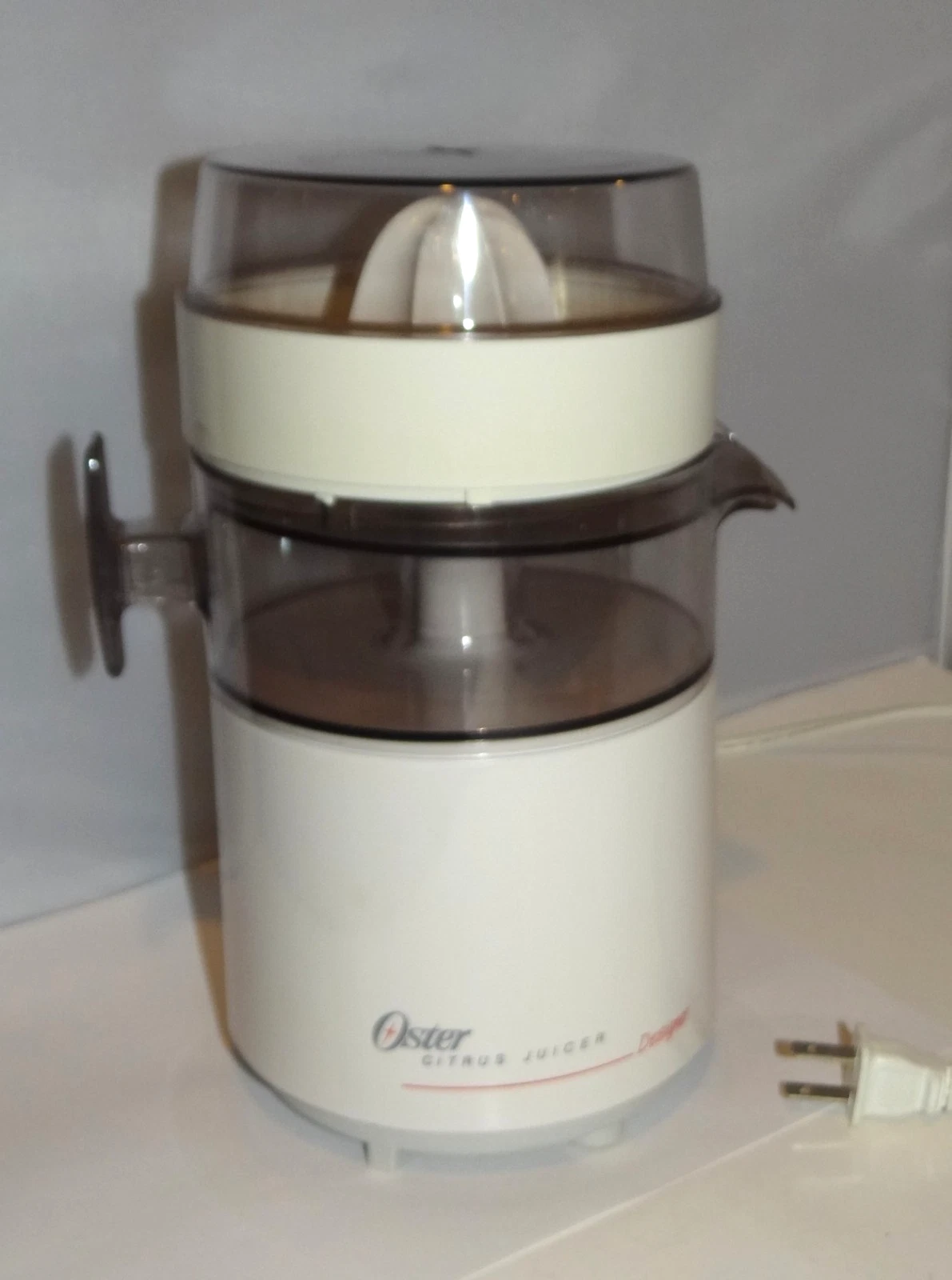 Oster Citrus Juicer Model 4100-18A Electric Juice Extractor White Tested Working