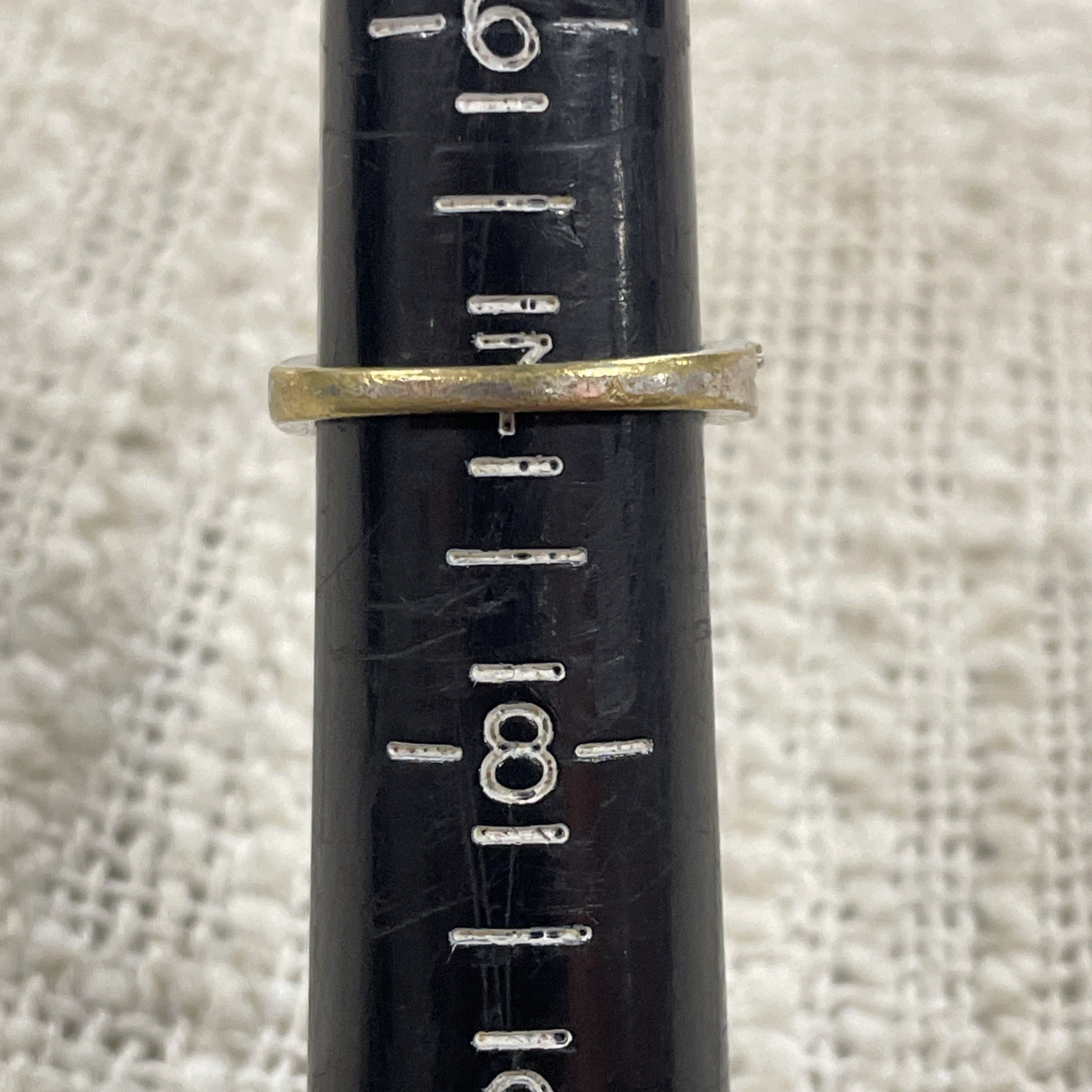 Sun Silver Toned Rectangular Green Gem Ring Size 7 - image 6