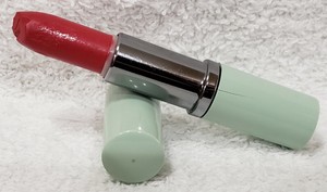 clinique red lipstick