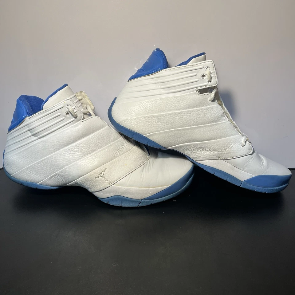 Zapatos de fútbol Air Jordan Mach 3 blanco azul 312493-105 2005 para hombre talla 11,5” Foto 2 de 4