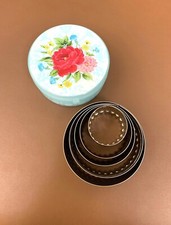 Vintage Stainless Steel Aluminum Cookie Cutter/Biscuit Cutter Set-5 With Case