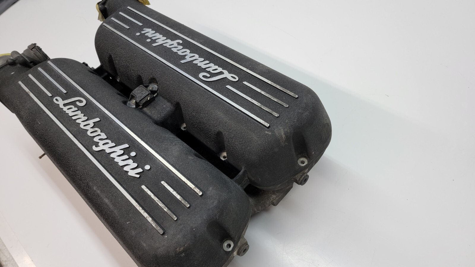 LAMBORGHINI GALLARDO INTAKE MANIFOLD OEM 07L133433F UPPER AND LOWER  