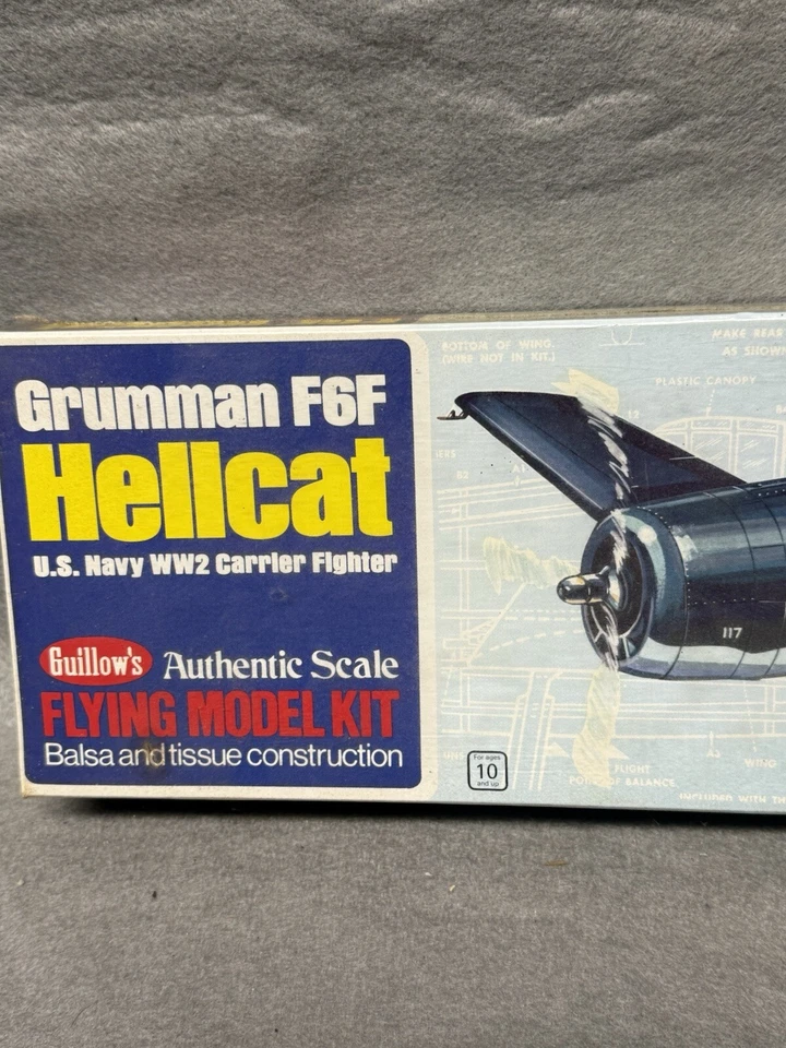 VTG GUILLOW'S GRUM,MAN F6F HELLCAT FLYING MODEL KIT U.S.NAVY WW2 CARRIER FIGHTER - Image 2 of 4
