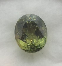 Apatite Verde 8.90 ct Certificato HKD AAA