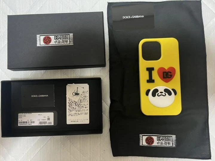 Dolce & Gabbana x Jujutsu Kaisen iPhone13Pro Case Panda Yellow