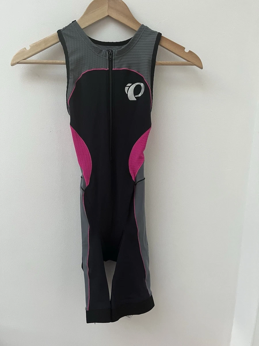 Robe à manches courtes avec capuchon - Active Zone Robe à manches courtes avec capuchon - Active Zone