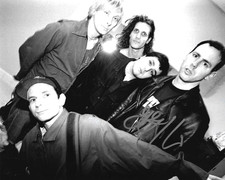 * GREG GRAFFIN * signed 8x10 photo * BAD RELIGION * COA *