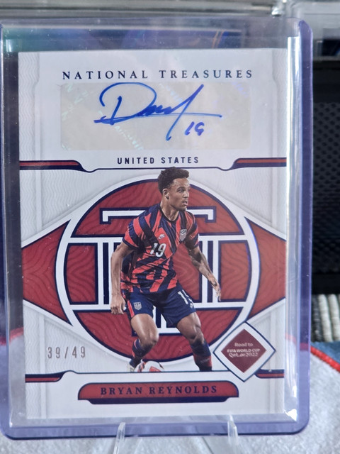 2022 Panini National Treasures Bryan Reynolds Auto /49 USA Soccer Autograph