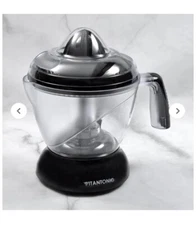 Vitantonio Citrus Juicer with Black Base