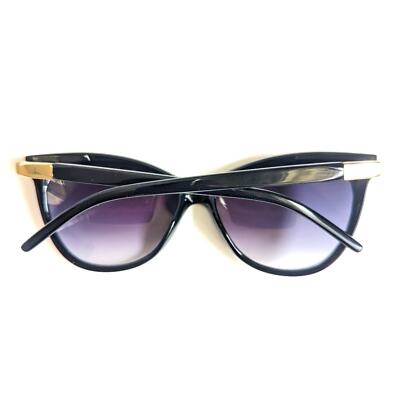 UO Charlett Eyewear Sunglasses ? Cat Eye Frames 19 57 15 ? Gradient Black L… UO Charlett Eyewear Sunglasses ? Cat Eye Frames 19 57 15  main image 2
