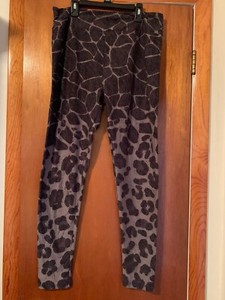 lularoe giraffe