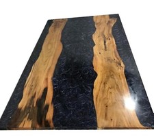Tavolo epossidico nero, tavolo in legno di acacia, tavolo fiume resina, tavoli metà secolo