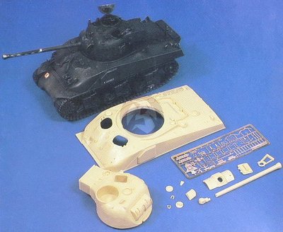 Verlinden 1/35 M4 Sherman IC Hybrid with Composite Firefly Turret 17pdr WWII 270