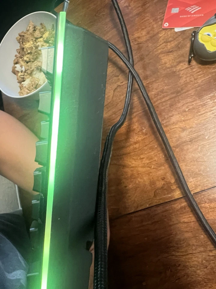 Corsair K95 RGB PLATINUM Cherry MX Brown CH-9127012-NA Wired Keyboard - Image 4 of 4