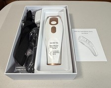 Handheld IPL Hair Removal Device