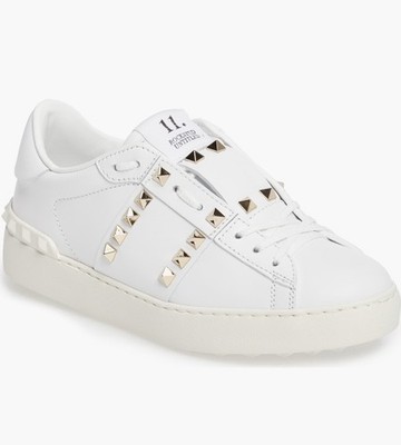 Beautiful Valentino Men’s shoes with rock stud Rockstud Untitled Sneaker In Calfskin Leather for Man in  main image 4