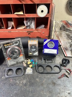 Vintage Hot Rod Gauges Lot Tach Volt Oil Pressure & Accessories Read Description