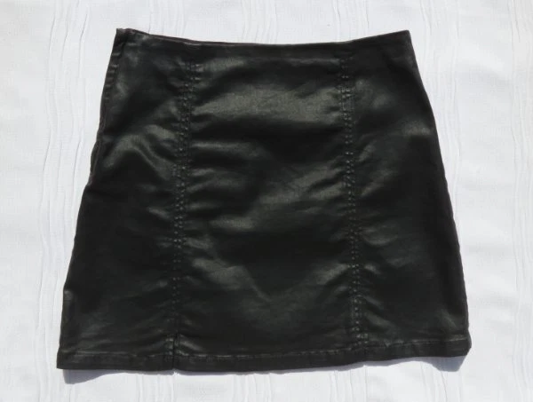Minifalda ADALINE ADRIANO GOLDSCHMIED EE. UU. S 27 4 de mezclilla recubierta de cuero sintético negro Foto 3 de 4