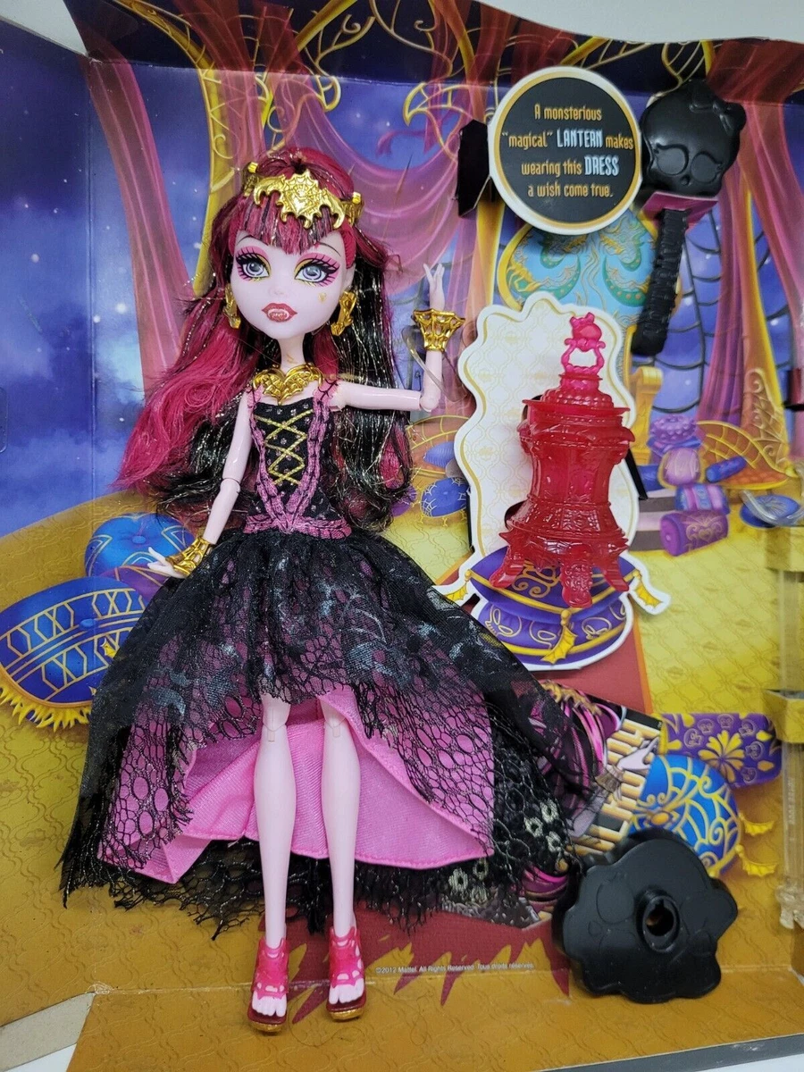 13 Wishes Draculaura Doll Mattel