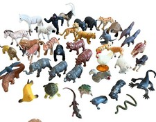 Large Lot of 40 Vintage Play Animals From Various Play Sets Noah  s Ark Farm Zoo