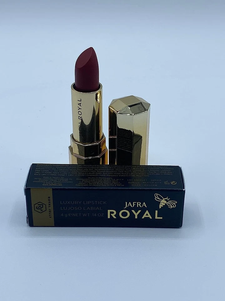 Jafra Royal Luxury Lipstick  Passion Red - Image 3 of 4