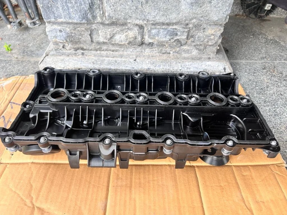 32213460 CUBIERTA VÁLVULA MOTOR VOLVO XC90 NUEVA S90 V40 XC60 ORIGINAL Foto 4 de 4