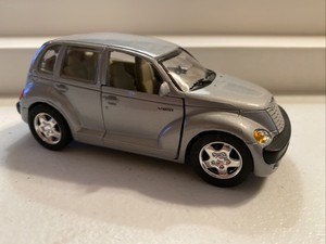 Saico 1 34 比例撤退银色克莱斯勒pt Cruiser Dp5019 Ebay