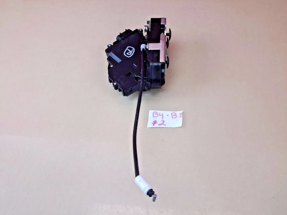Actuador de cerradura de puerta de pasajero delantero derecho Smart Fortwo 2008-2014 OEM Foto 4 de 4