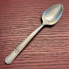 Lady Drake By Oneida Ltd Wm A Rogers AA Heavy C.1940 Teaspoon 6 1/8”
