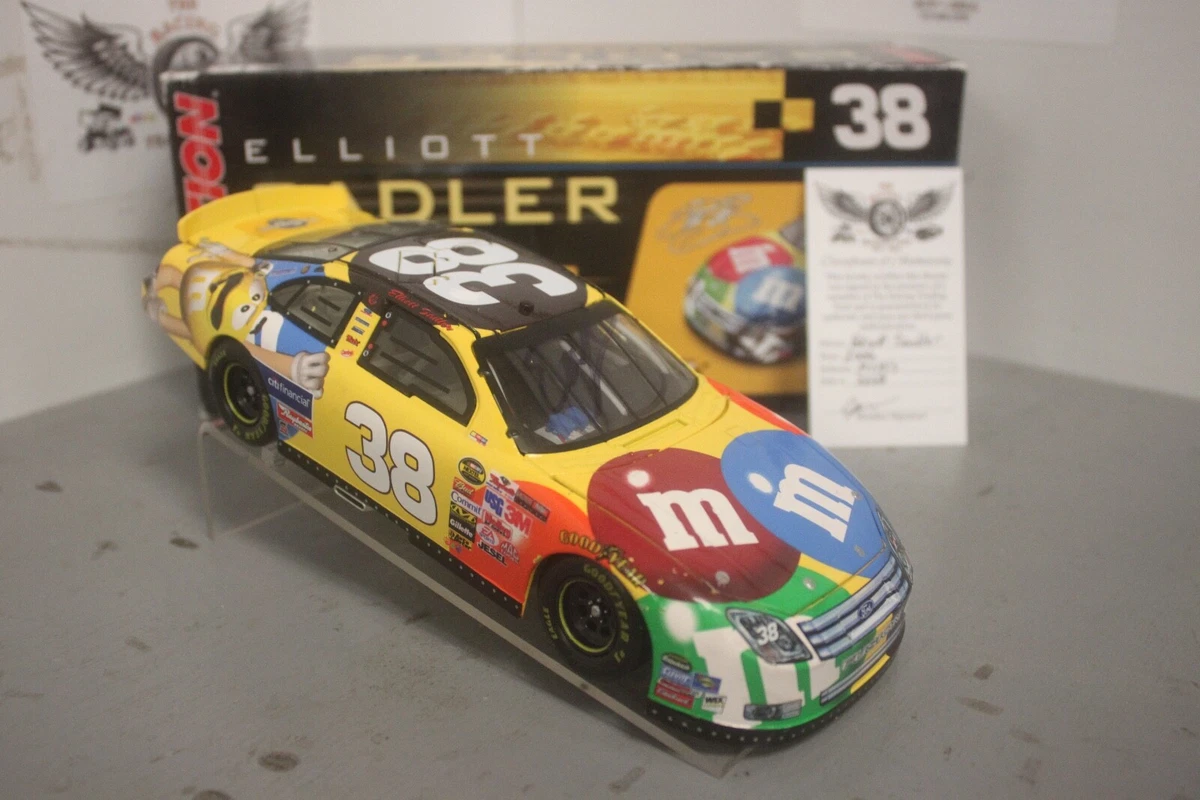 Elliott Sadler Diecast NASCAR 2006 Vehicle Year | Updated Oct 2026