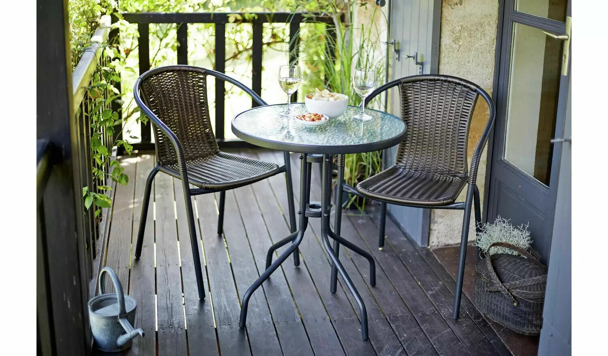 Balcony 2 chairs and table deals