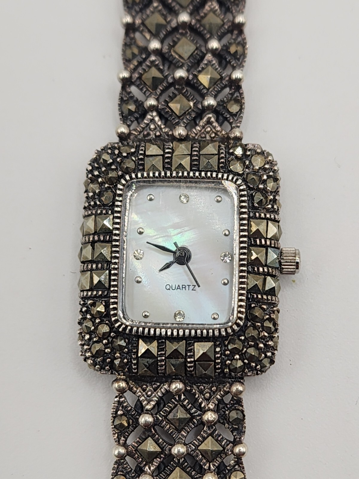 VINTAGE STERLING SILVER SPARKLE MARCASITE STONE MOP LADY FANCY BRACELET WATCH