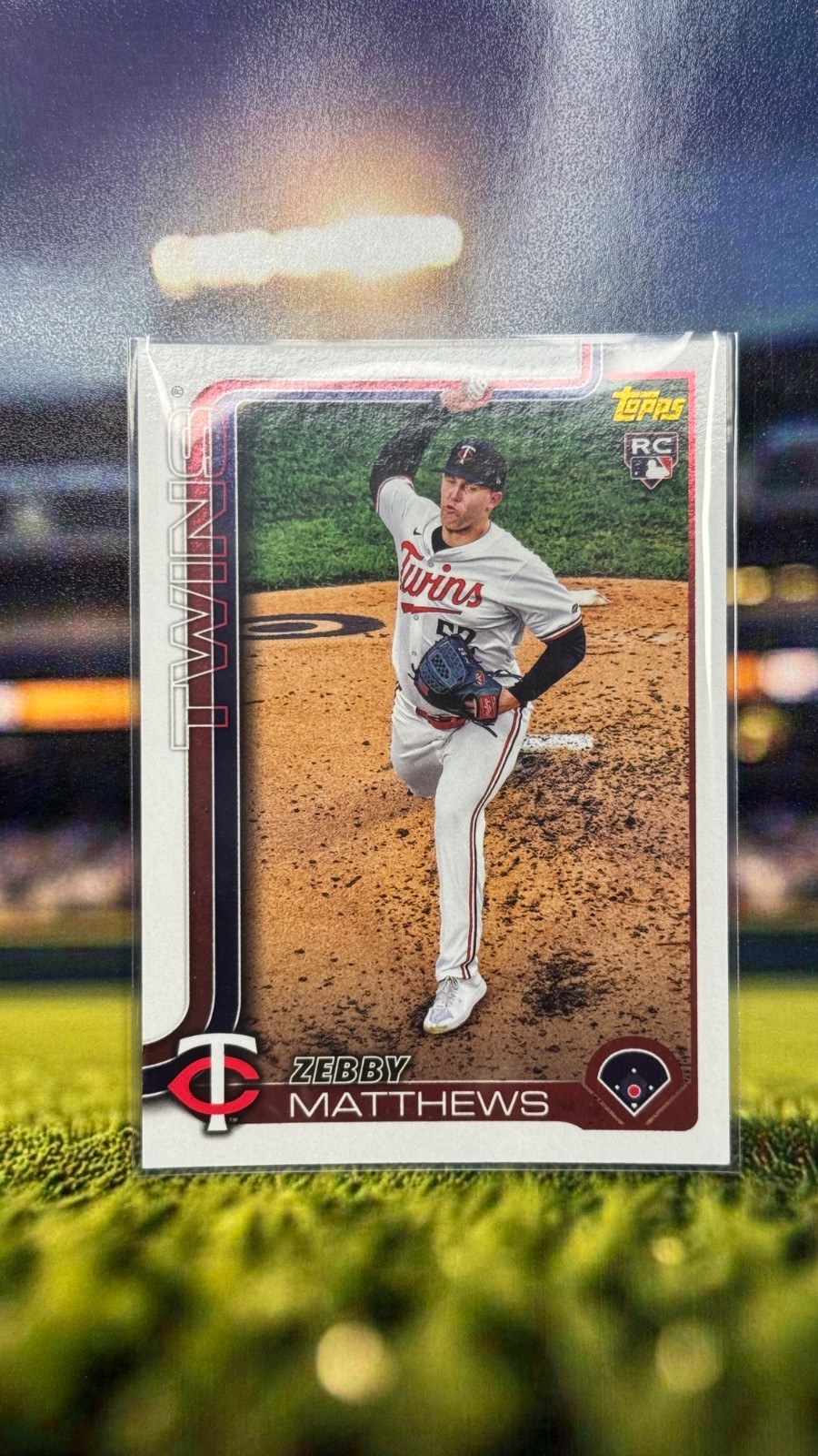 2025 Topps Zebby Matthews Golden Mirror Image Variation RC #283 Series 1 SSP
