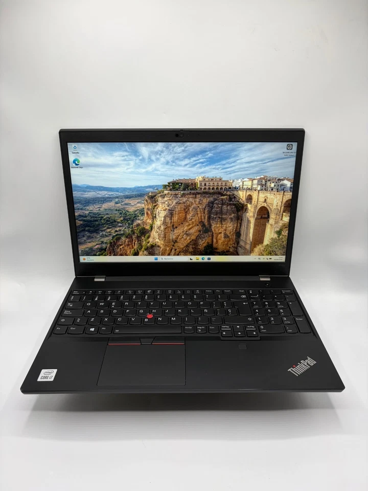 Lenovo ThinkPad P15v G1 · i7-10750H · 16GB · 512GB, photo 1 sur 5