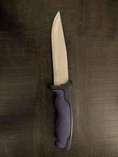 Divers Hunting Knife – Fixed Blade Outdoor / Survival Knife – Used No Box