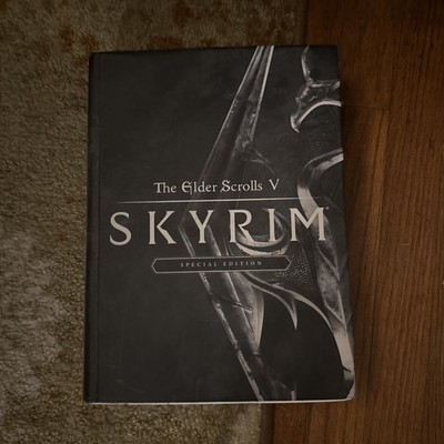 The Elder Scrolls V SKYRIM Special Edition 1000+ Page Strategy Guide With Maps