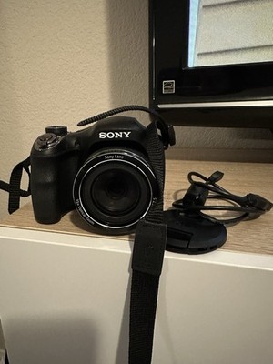 SONY Cyber-shot DSC-H300 Digital Camera 35x Optical Zoom 20.1MP - Bundle Tested