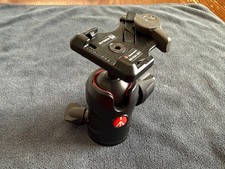 Manfrotto MH494-BH Center Ball Head 200PL-PRO Plate RC2 Compatible NEW Unused
