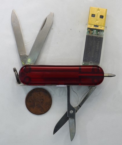 Victorinox SwissBit Swiss Army knife- 512MB (1/2 GB) new boxed NIB #2183 - Picture 6 of 7