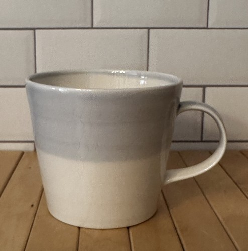 1 Royal Doulton 1815 England Mug 3 1/2" Light Blue White