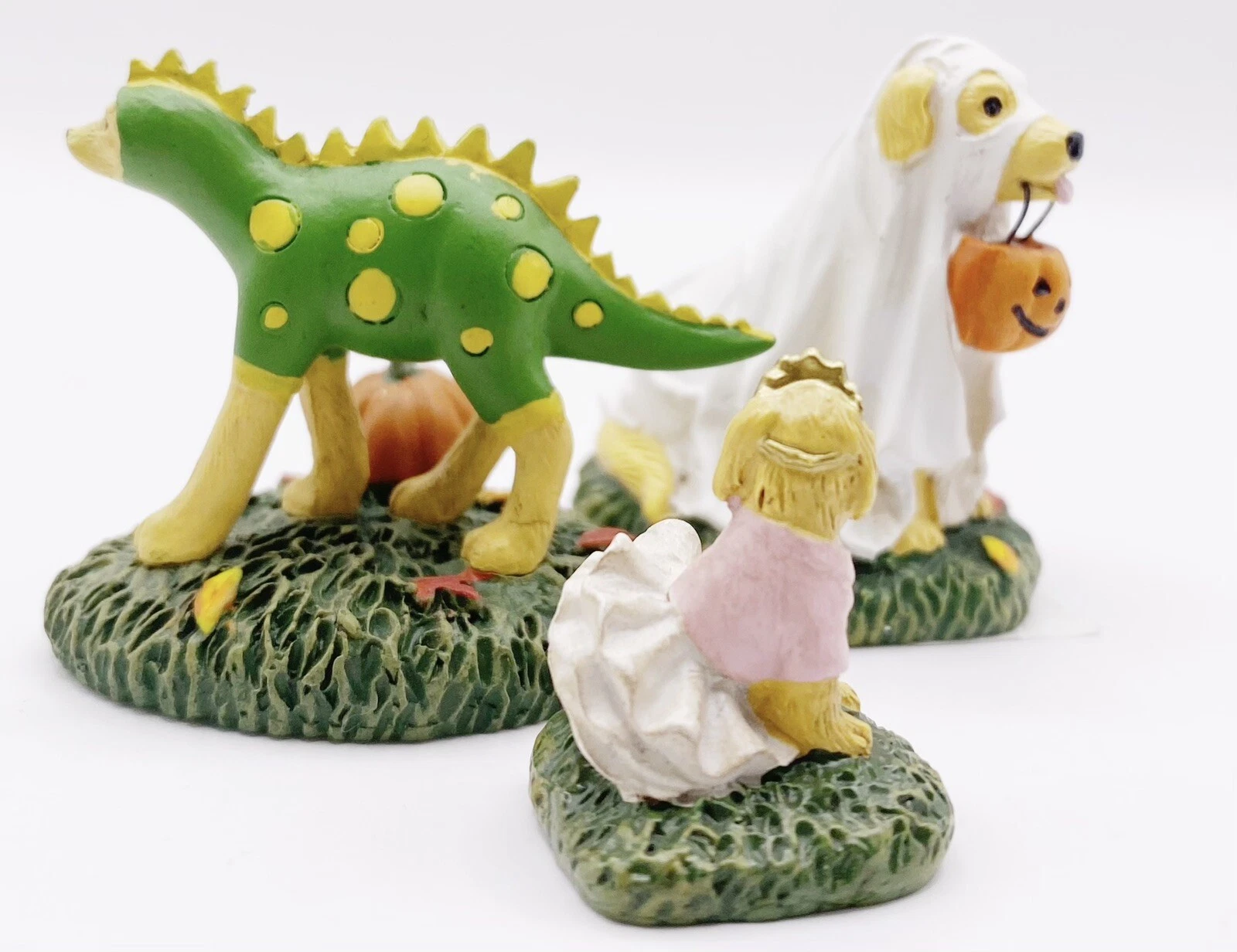 Department 56 Halloween Pups - Thumbnail 4