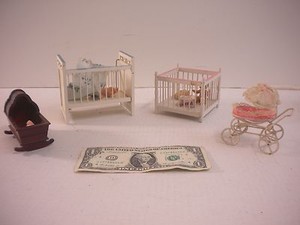 carriage baby crib
