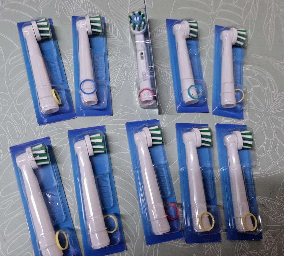 10 x Oral-B Pro CrossAction Aufsteckbürsten für elektrische Zahnbürste