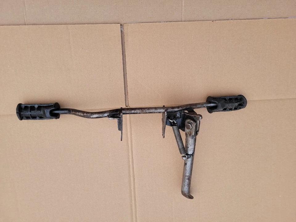 apoio para os pés suzuki ts50 gaúcho, suporte lateral - Imagem 3 de 4