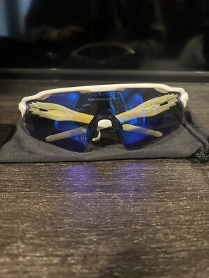 Men s Oakley Radar EV Path sunglasses