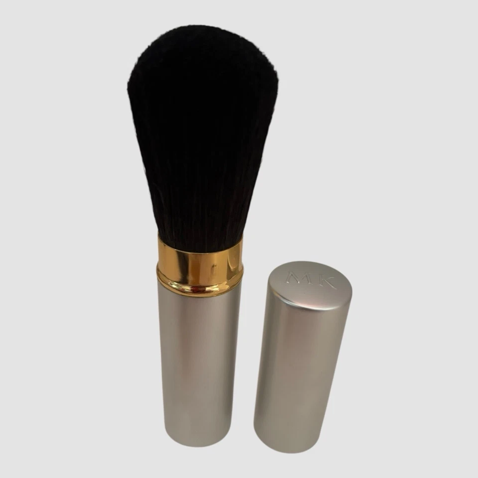 Mary Kay Signature Loose Powder #3843 LIGHT IVORY with Mary Kay Foundation Brush - Image 2 of 4