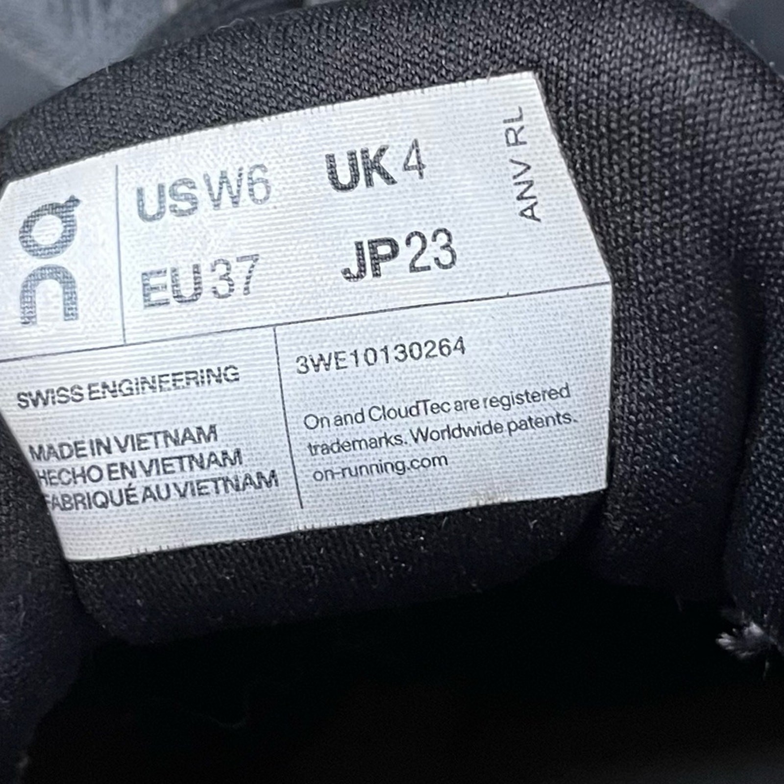 On Running Cloudrunner 2 Eclipse Black Sneakers A… - image 12