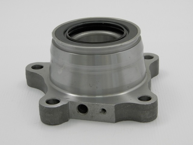 WHEEL HUB REAR